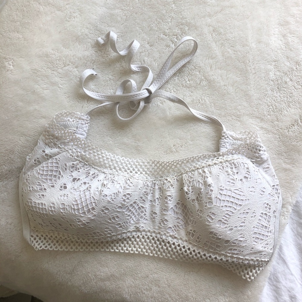 EVERYTHING BUT WATER WHITE BIKINI TOP